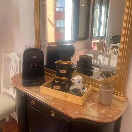 Pequena Sara Apartamento