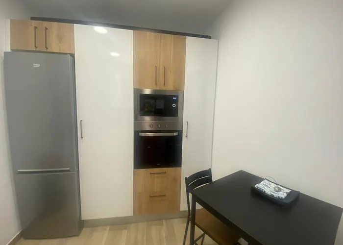 Pequena Sara סנטנדר